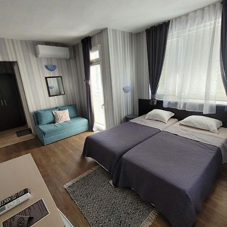 פומורי Guest House Taligarov מראה חיצוני תמונה