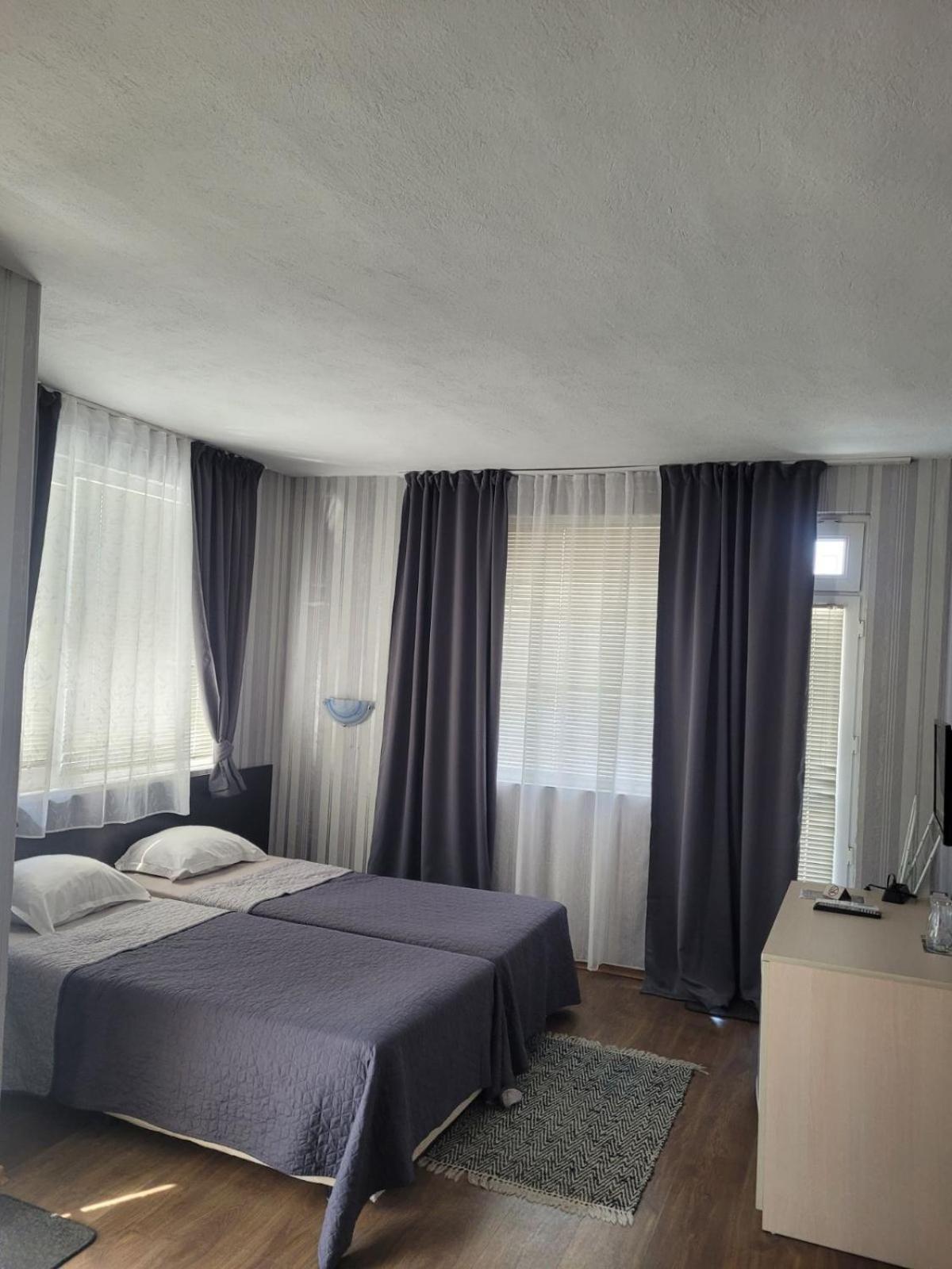 פומורי Guest House Taligarov מראה חיצוני תמונה
